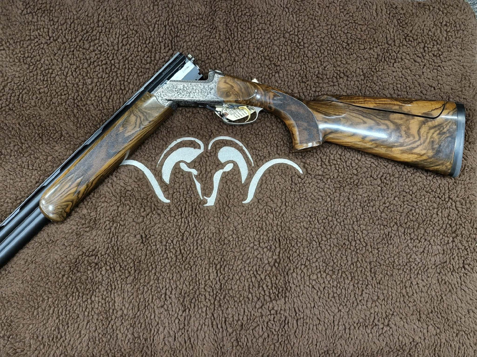 BLASER F3 COMPETITION 12 GA 30" GR 7 CUSTOM SCROLL
