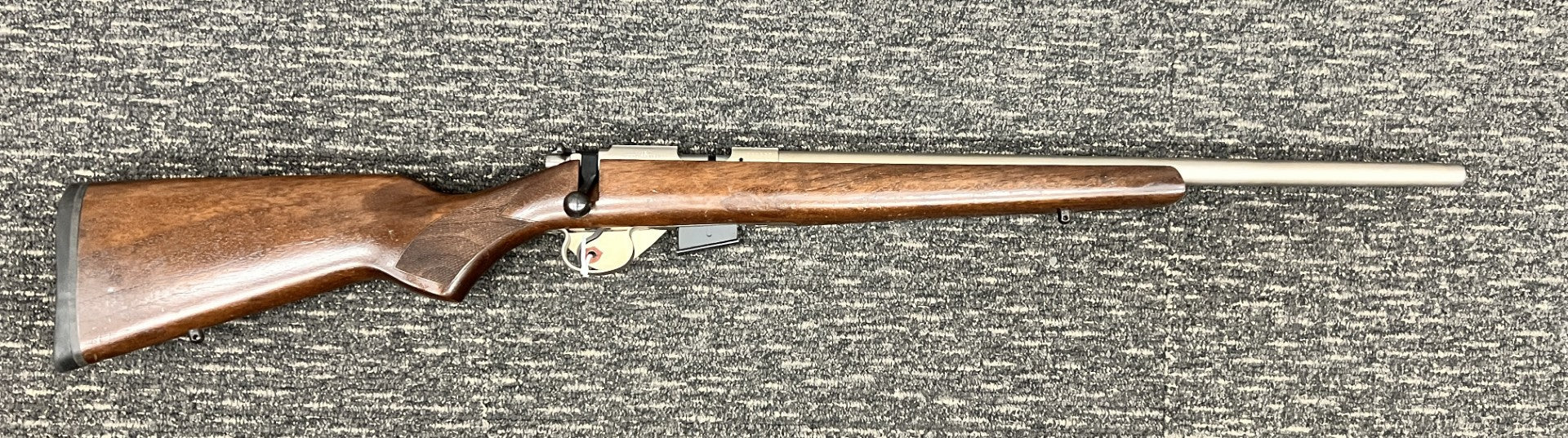 S/H CZ 452 17 HMR SERIAL NUMBER A862957