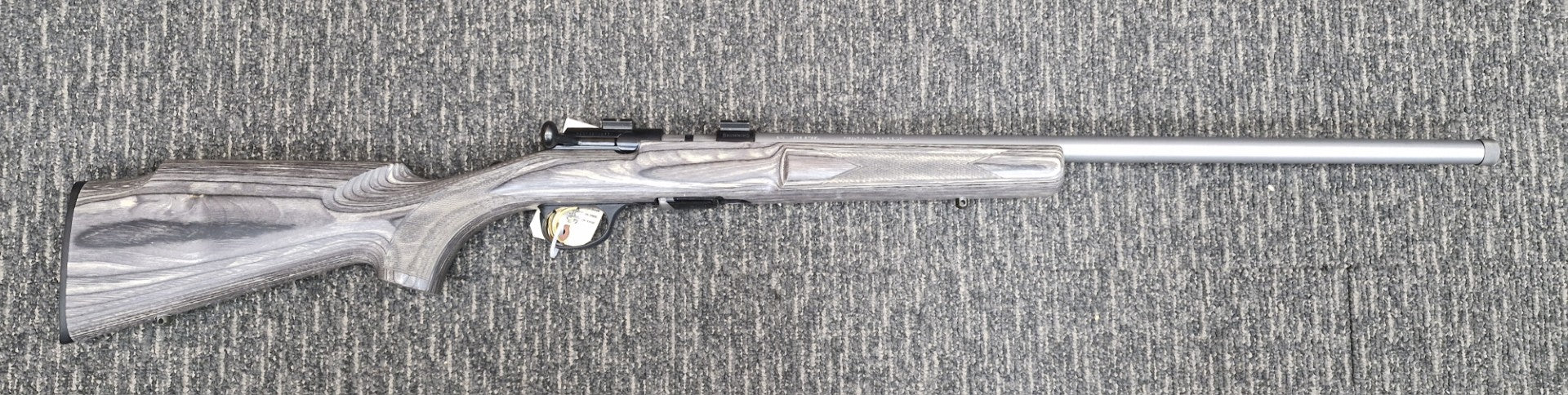 S/H BROWNING T-BOLT 17HMR LAMINATE SLSS STK-43024 SN-JP20108