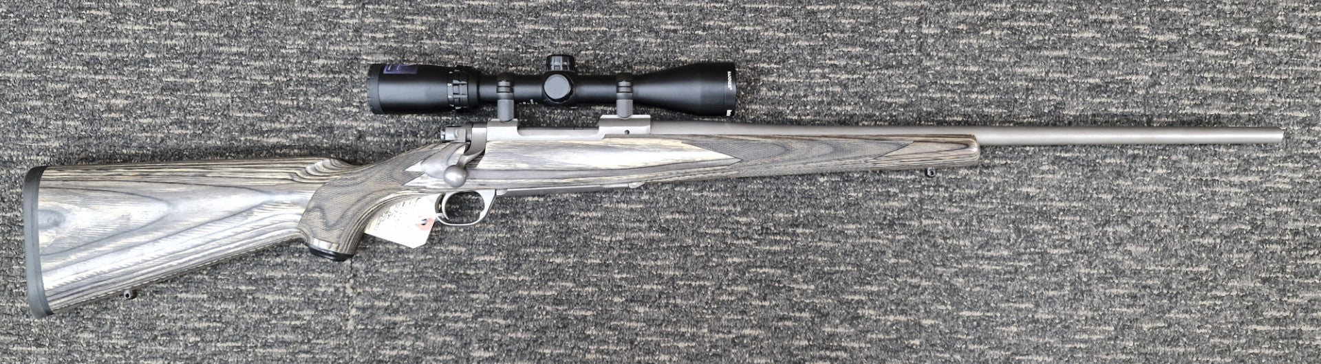 S/H RUGER M77 223REM HAWKEY LAMINATE SLSS SN- 71120940