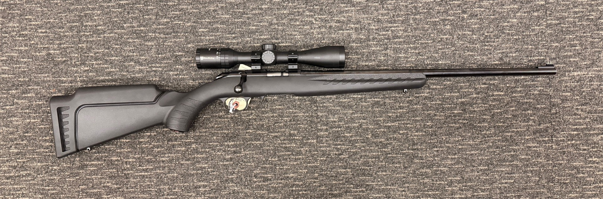 S/H RUGER AMERICAN 17 HMR S/N- 83332341 STK- 44496