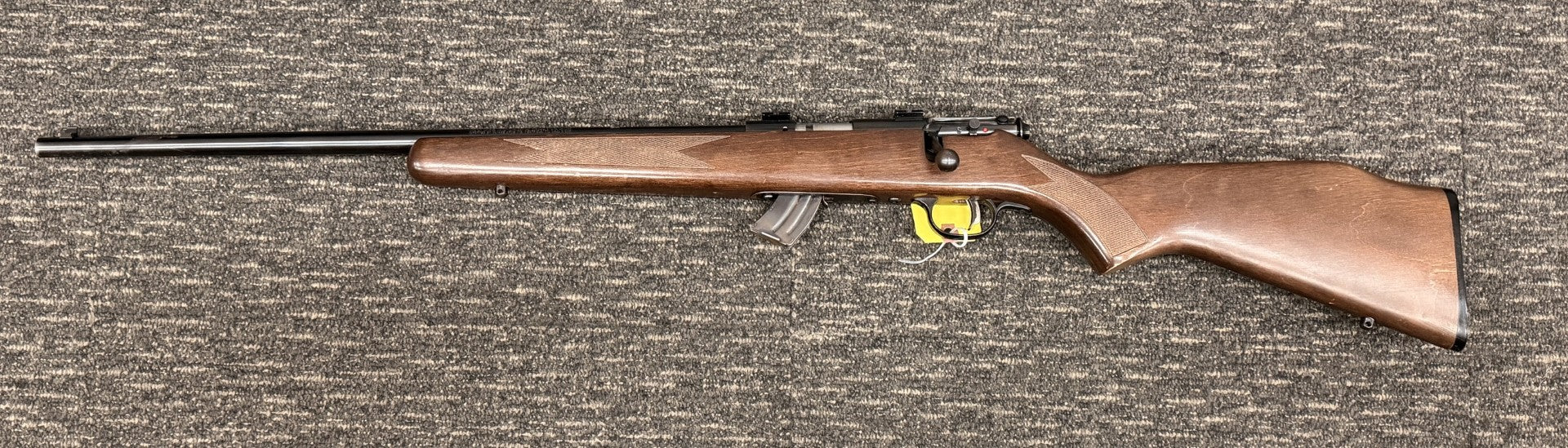 S/H SAVAGE MKII L/H 22LR S/N 1865664 STK- 44924