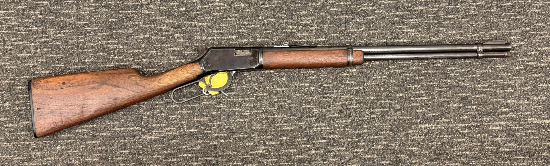 S/H WINCHESTER 9422M 22MAGNUM LEVER ACTION S/N- F299968 STK- 45040