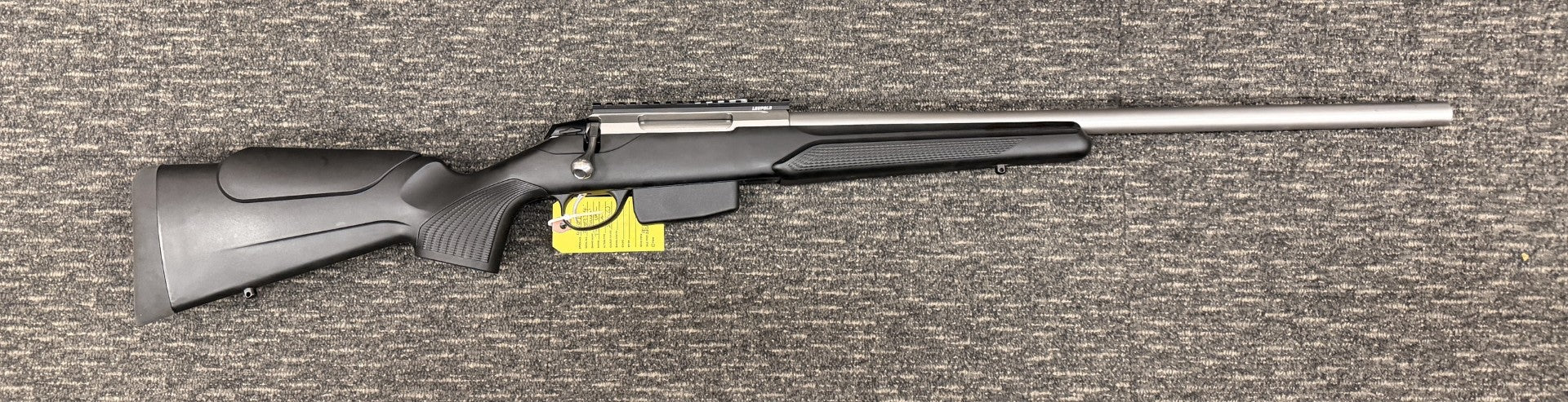 S/H TIKKA T3X VARMINT 243 WIN S/N-  FC0974 STK- 45147