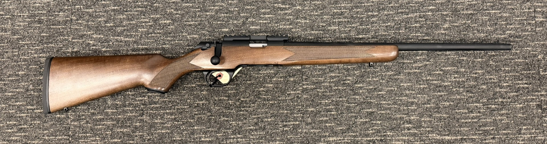 S/H SPRINGFIELD 2020 22 LR S/N- TH47121C01818 STK-45885